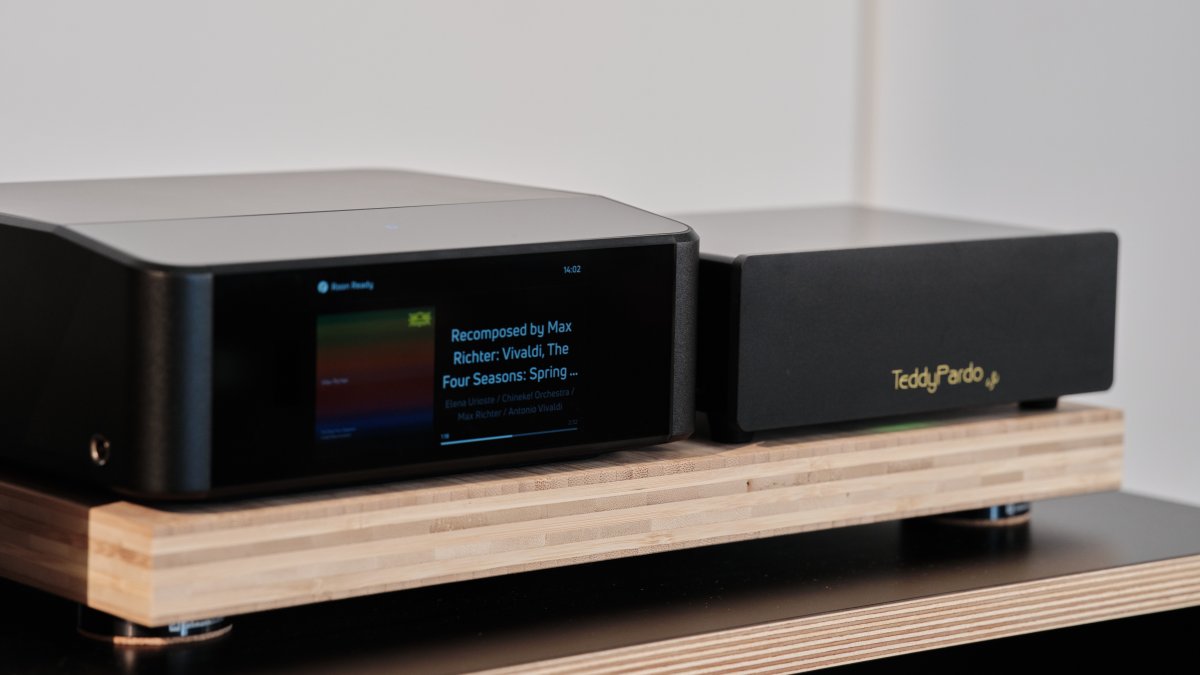 High-End-Upgrade: Der bluesound NODE ICON mit Teddy Pardo Netzteil