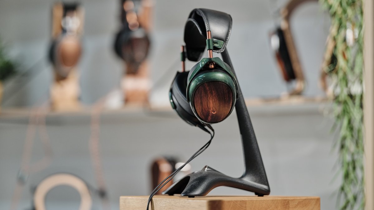 Meze Audio STRADA – Die Kunst des geschlossenen Genusses