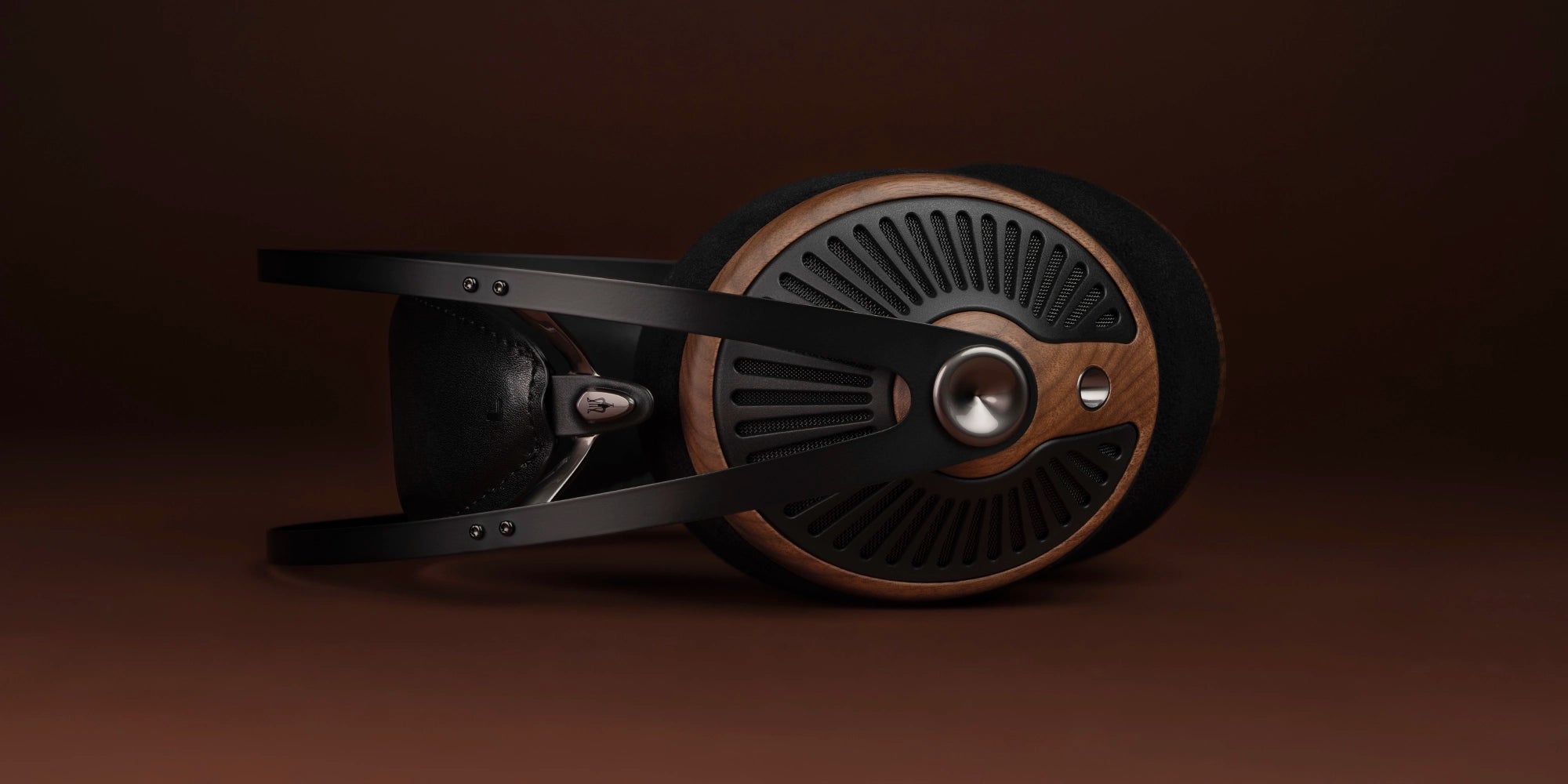 NEU: MEZE AUDIO 105 SILVA